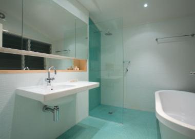 Hassle-free bathroom design